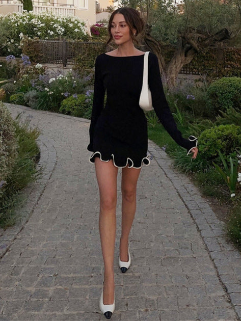 Robe Courte à Volants Manches Longues | PRIVERA