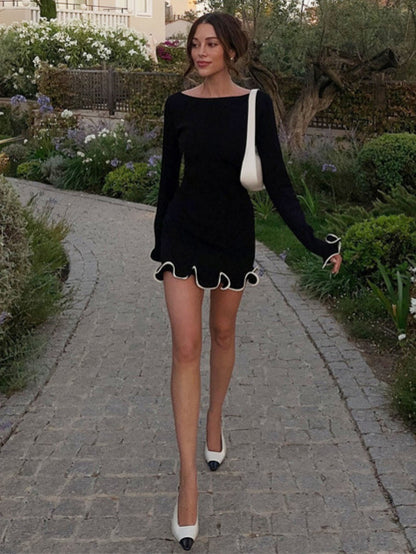 Robe Courte à Volants Manches Longues | PRIVERA